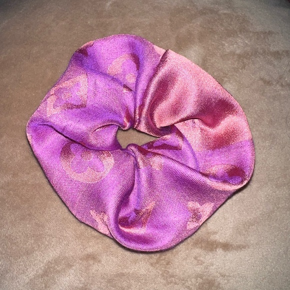 Handmade | Monogram Scrunchies - Picture 2 of 13